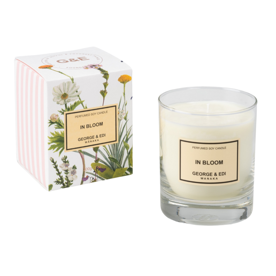 GEORGE & EDI PERFUMED SOY CANDLE IN BLOOM FRAGRANCE IN FLORAL AND STRIPE BOX